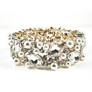 Stylish Mix Large Pear Crystal Gold Tone Bracelet